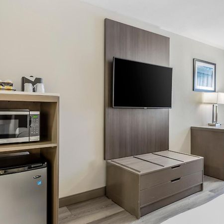 Comfort Inn & Suites Pacific - Auburn Bagian luar foto