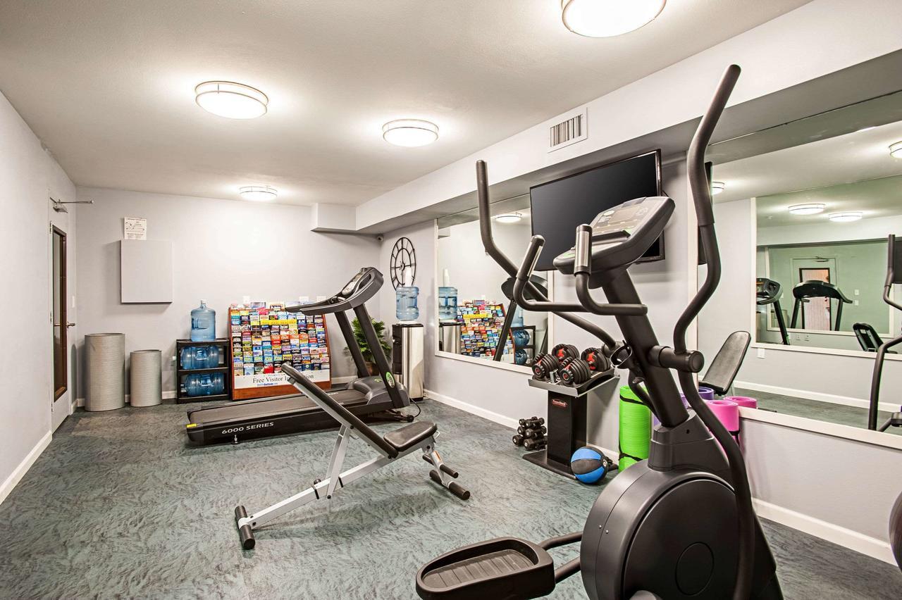 Comfort Inn & Suites Pacific - Auburn Bagian luar foto