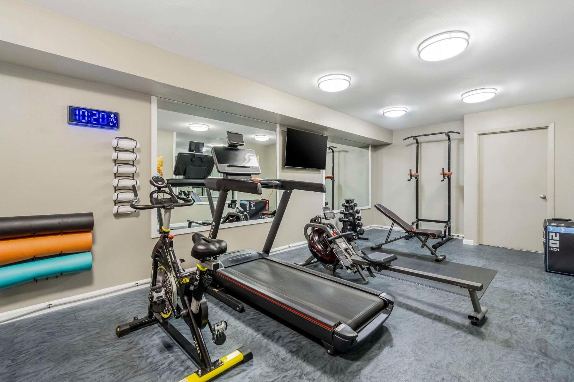 Comfort Inn & Suites Pacific - Auburn Bagian luar foto